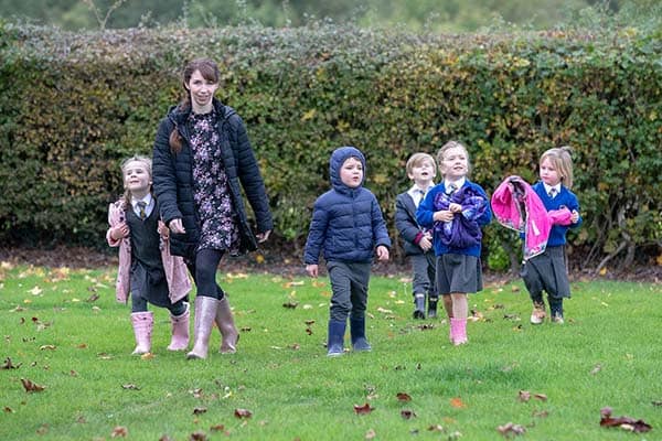 Photograph of pupils at Bayford School